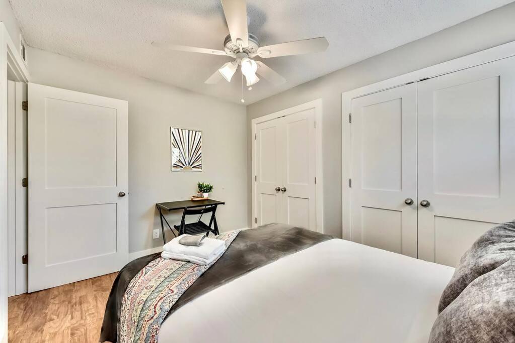 Apartmán Bright And Cheerful Flat, Near Fair Park Dallas Exteriér fotografie